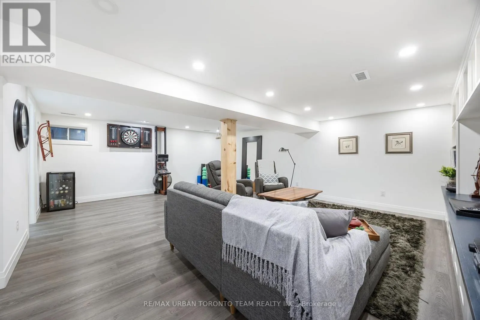52 EARSWICK DRIVE