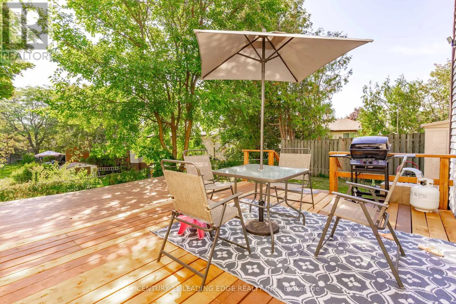505 LANCELOT CRESCENT