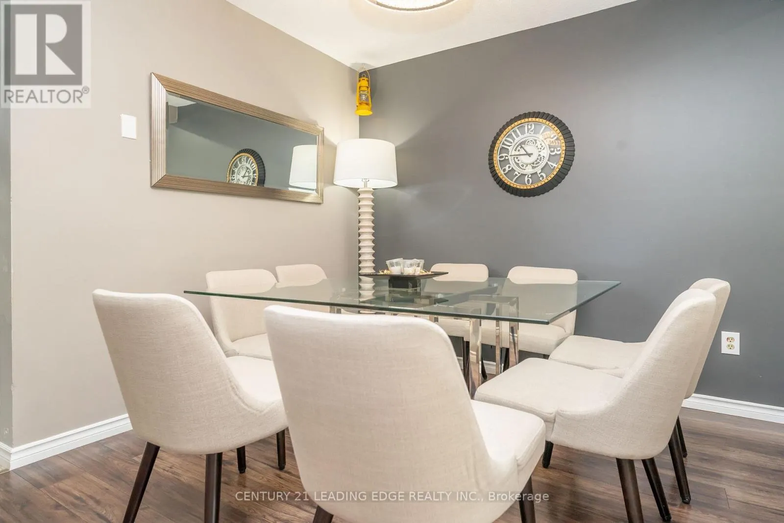 505 LANCELOT CRESCENT