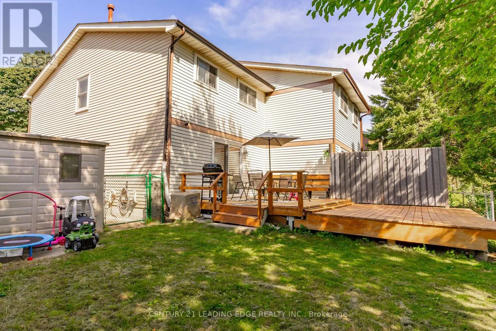 505 LANCELOT CRESCENT