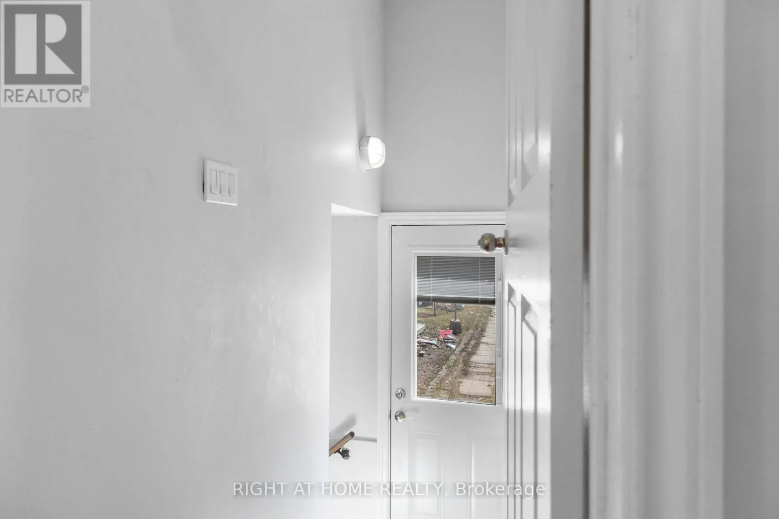2 EMMELINE CRESCENT