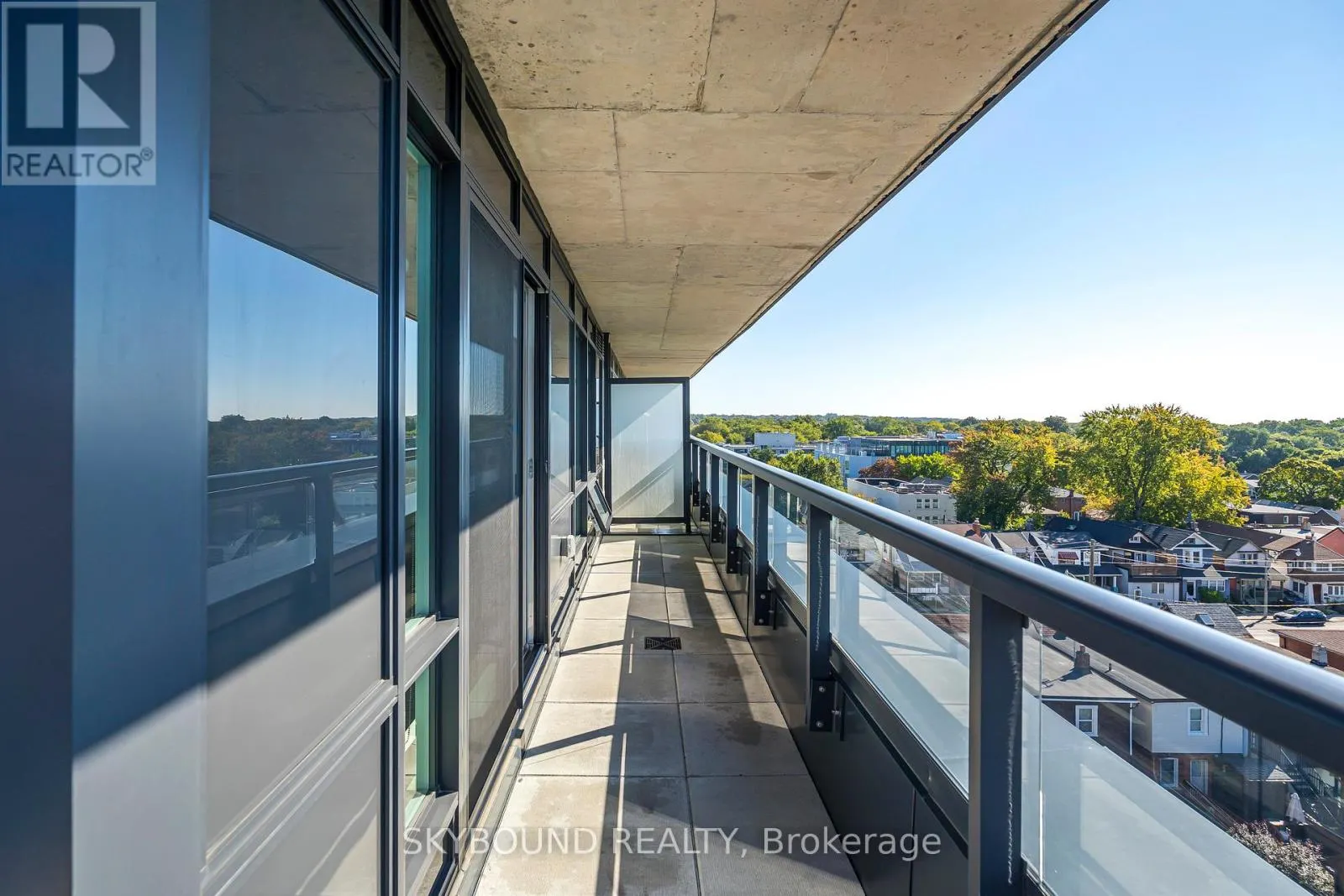 # 703 - 630 GREENWOOD AVENUE