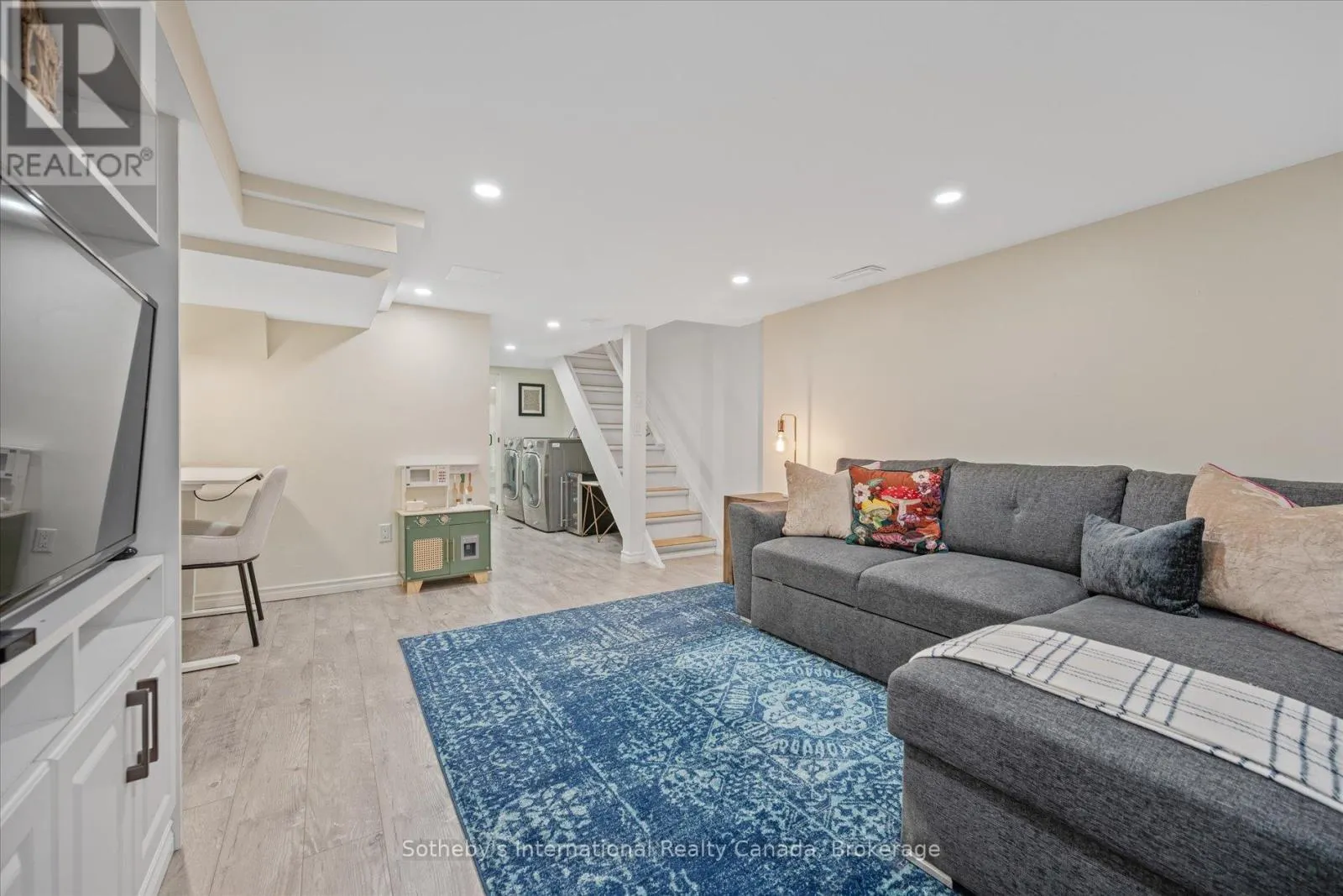 106 HILTZ AVENUE