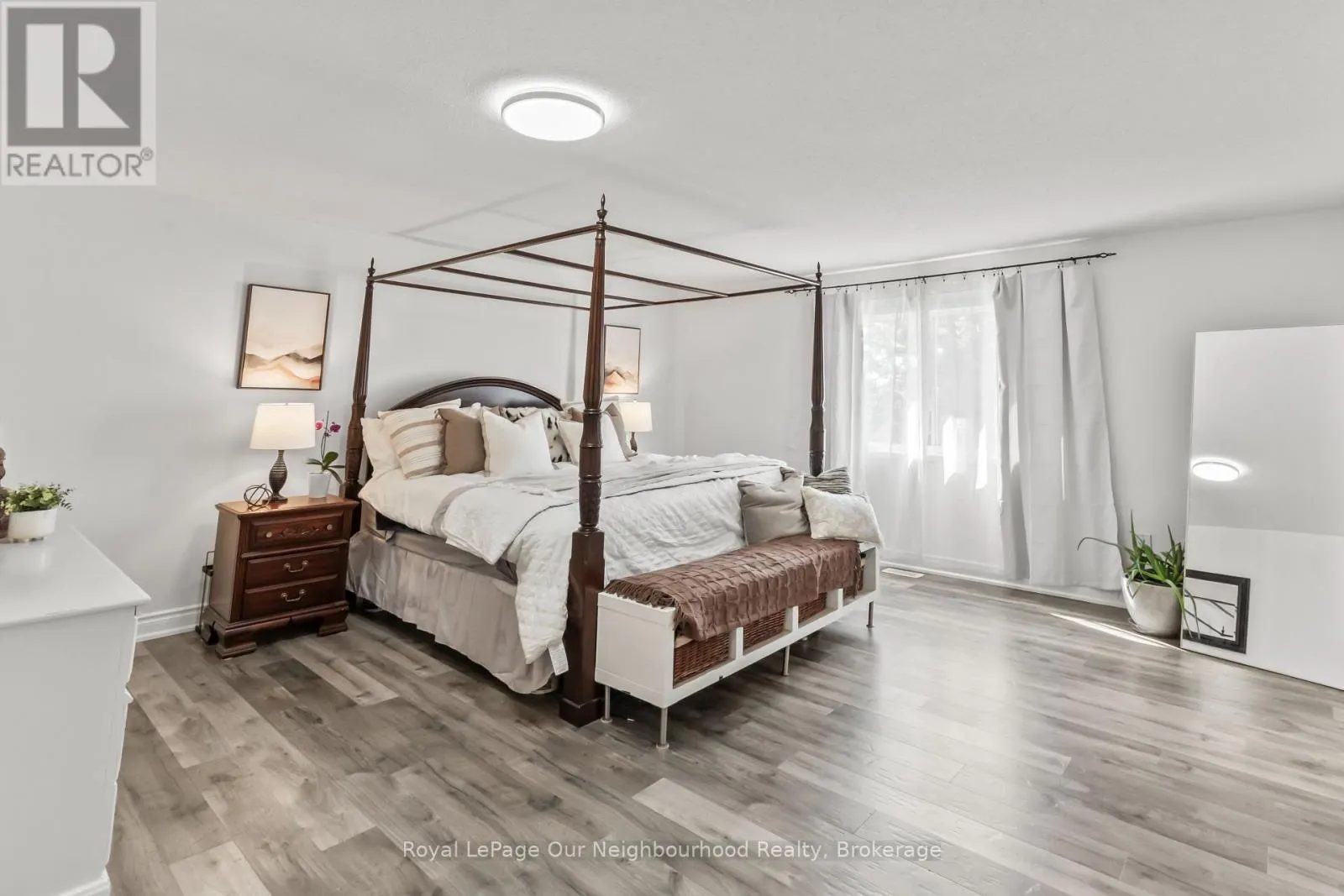 1305 ALDERGROVE DRIVE
