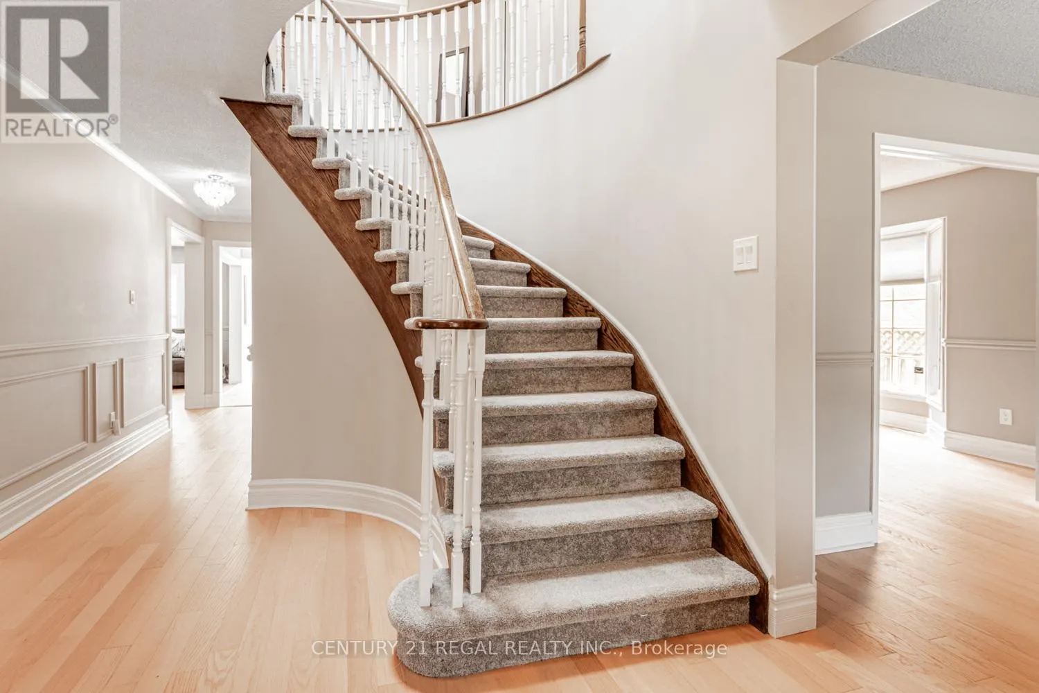 42 MILNER CRESCENT