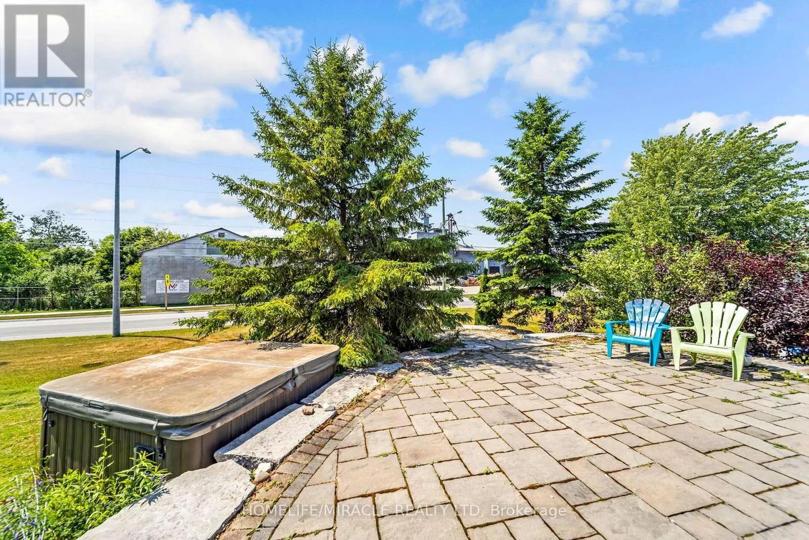 27 - 165 TAPSCOTT ROAD N