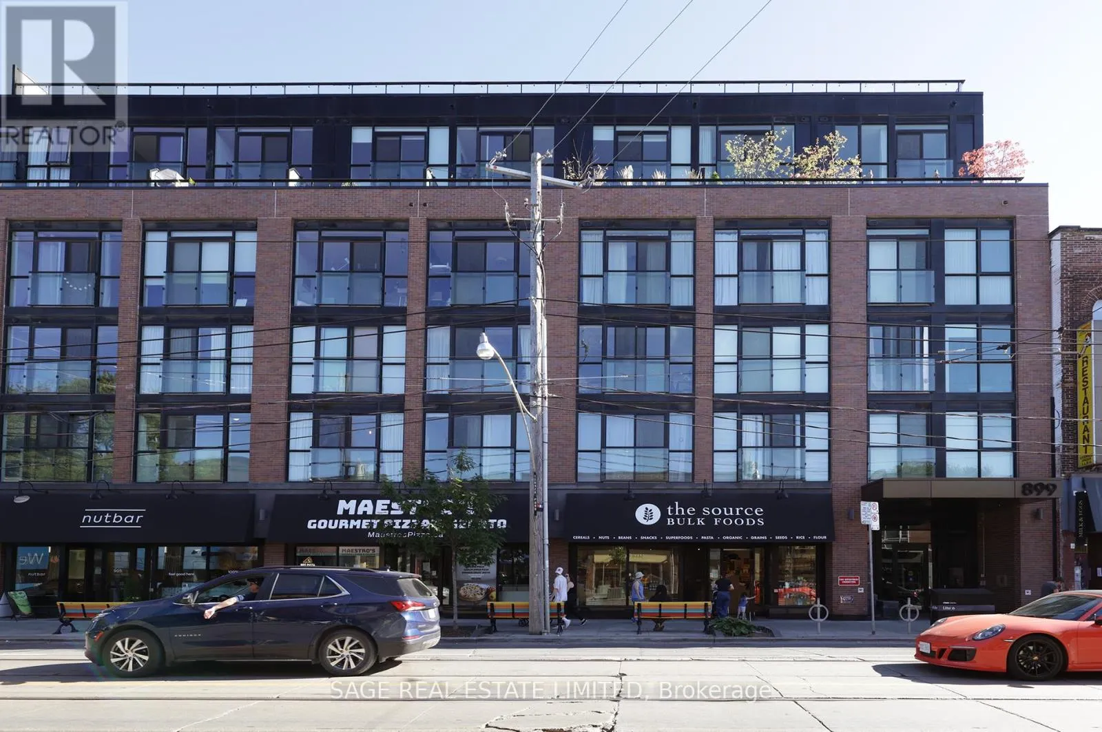 605 - 899 QUEEN STREET E