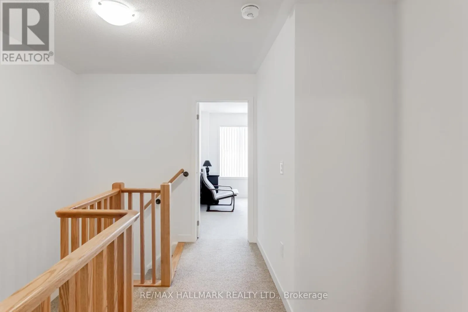 803 - 1525 KINGSTON ROAD