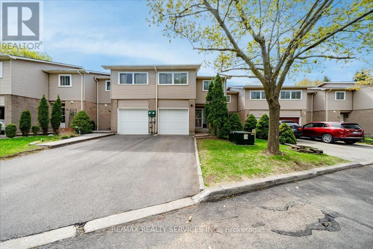 108 - 1133 RITSON ROAD N