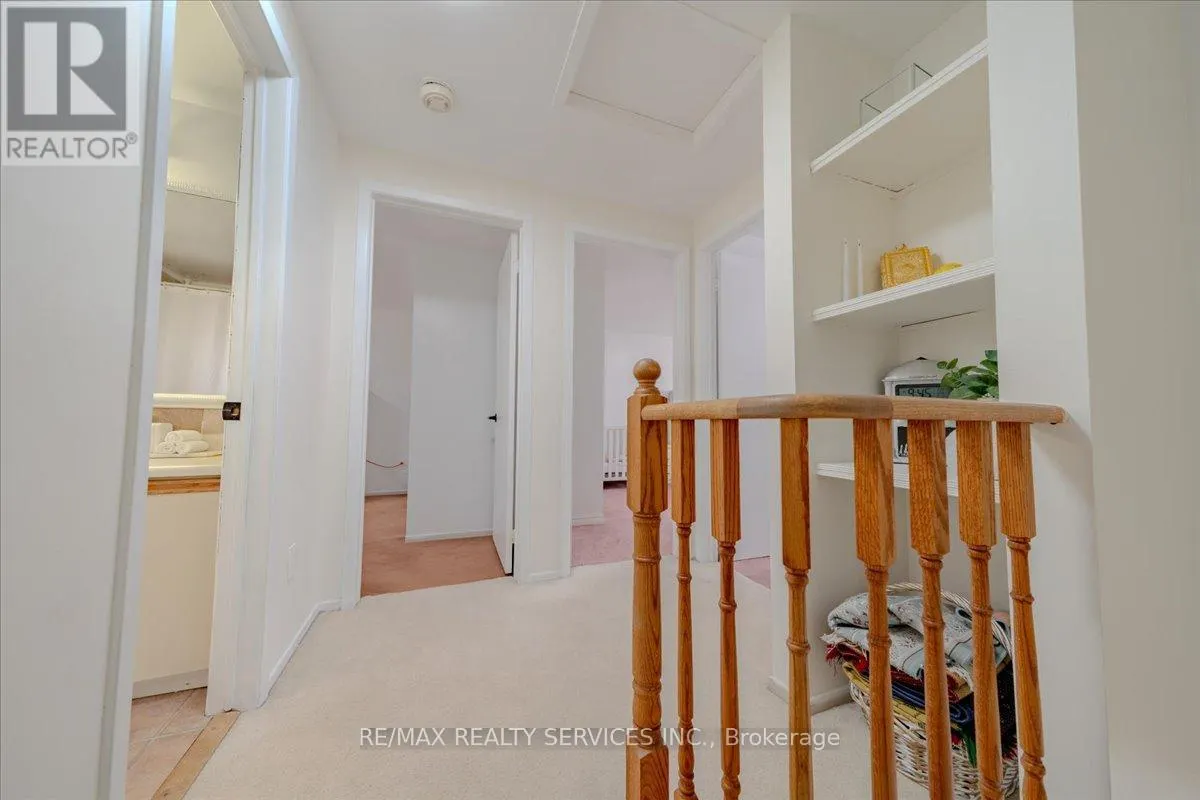 108 - 1133 RITSON ROAD N