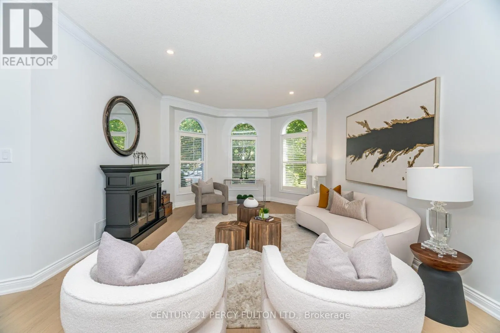 939 DUNCANNON DRIVE