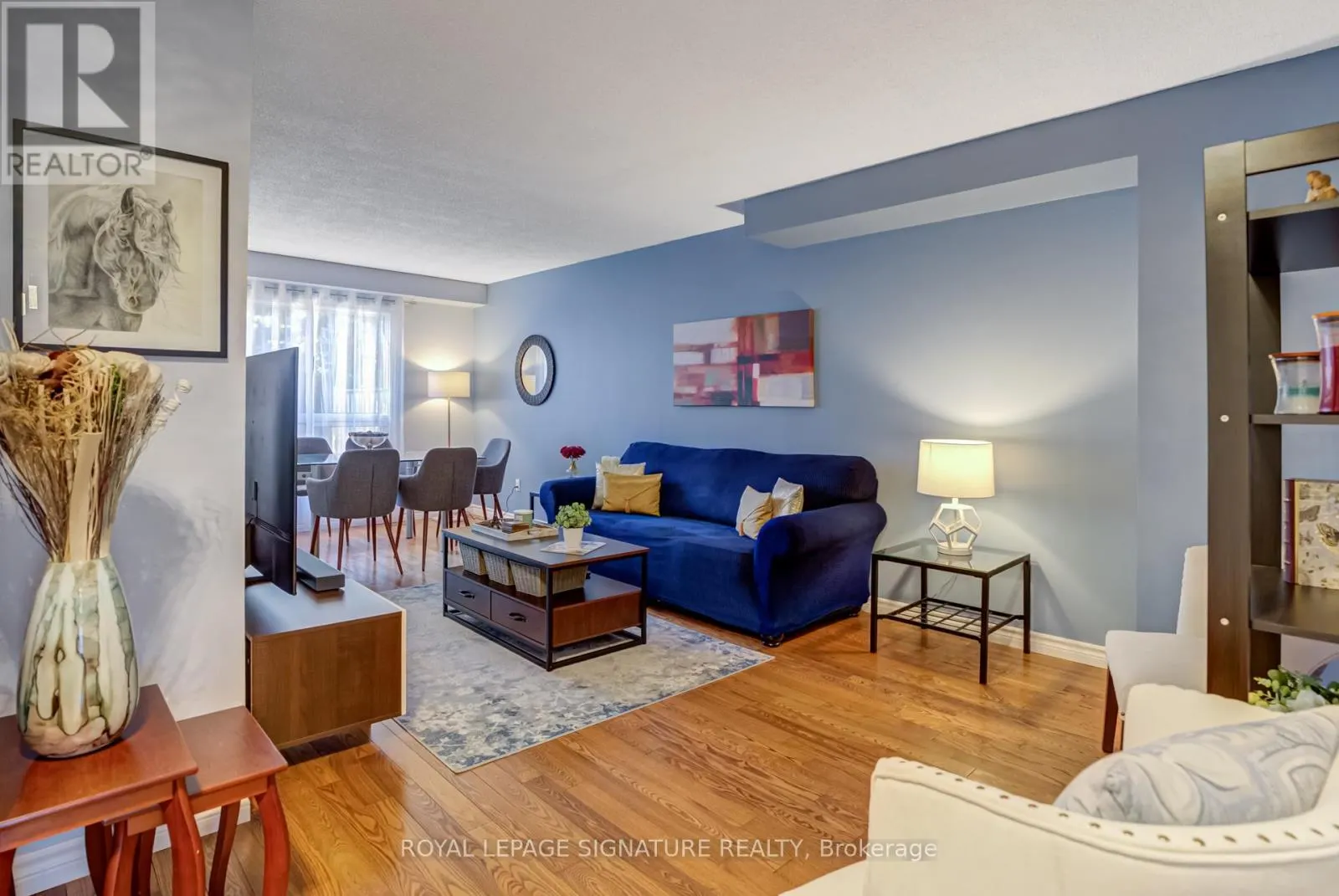 166 - 10 BASSETT BOULEVARD