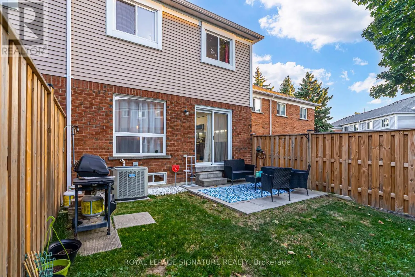 166 - 10 BASSETT BOULEVARD