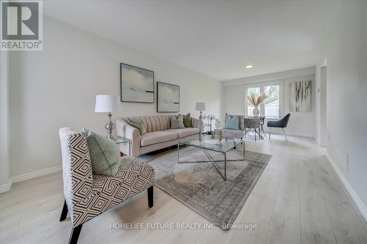 14 KNOTTY PINE DRIVE