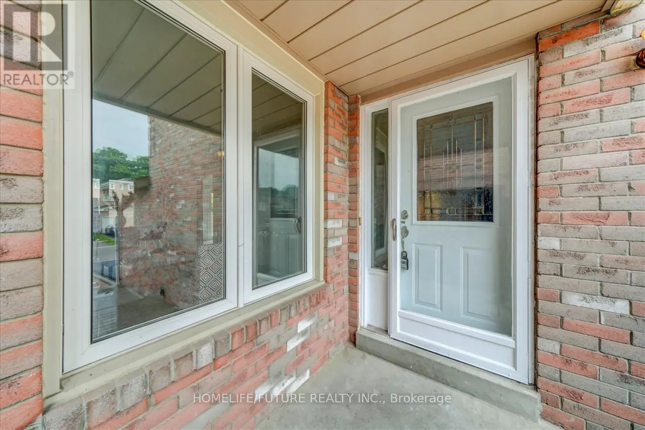 14 KNOTTY PINE DRIVE