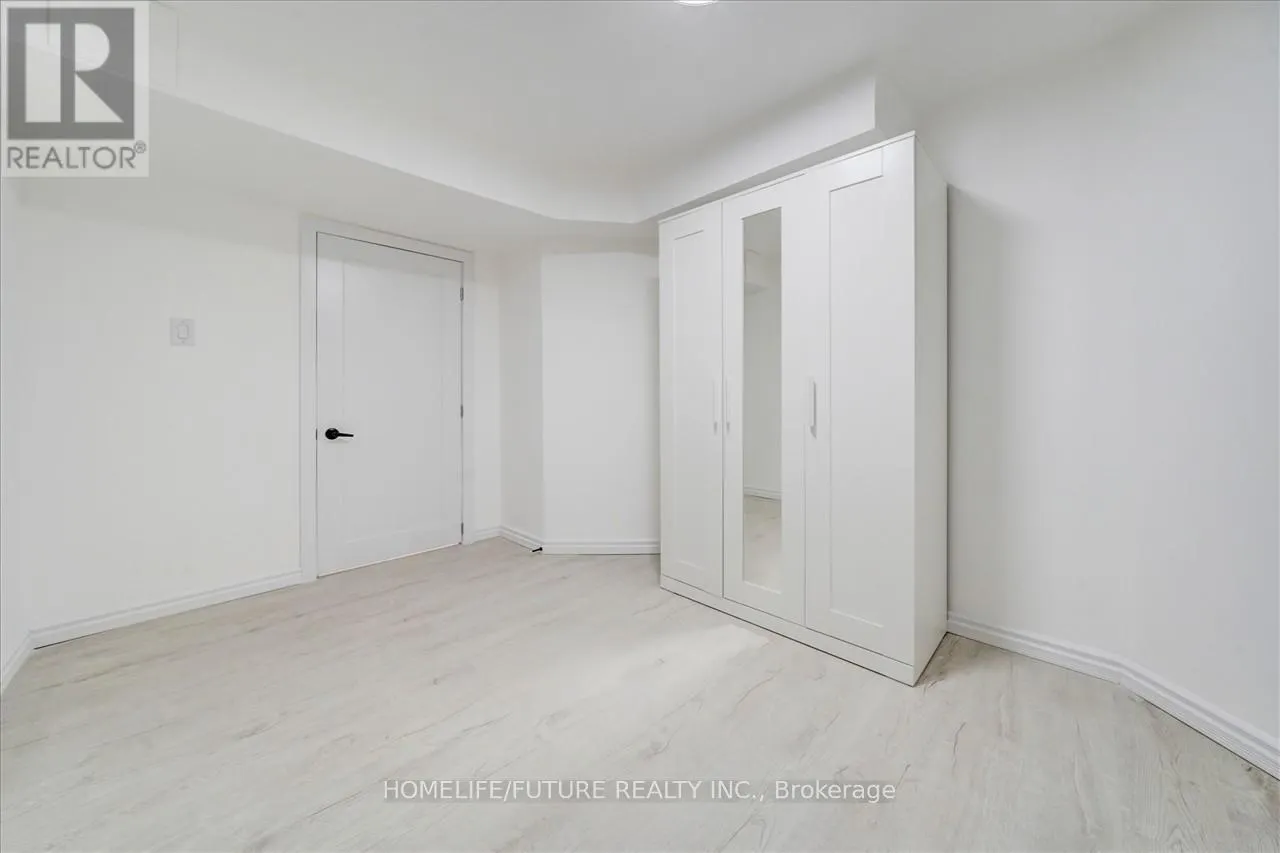 14 KNOTTY PINE DRIVE