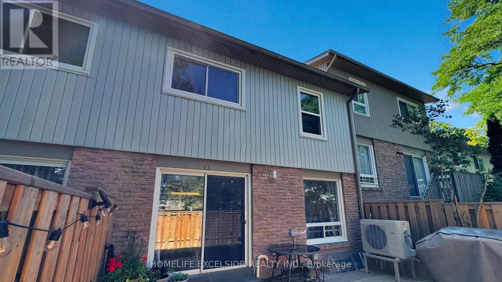 #73 - 201 ALEXMUIR BOULEVARD