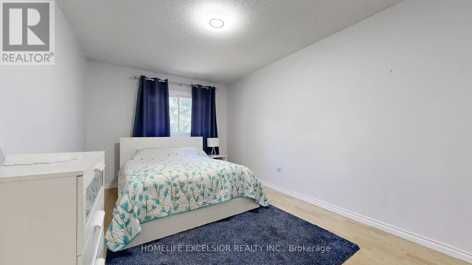 #73 - 201 ALEXMUIR BOULEVARD