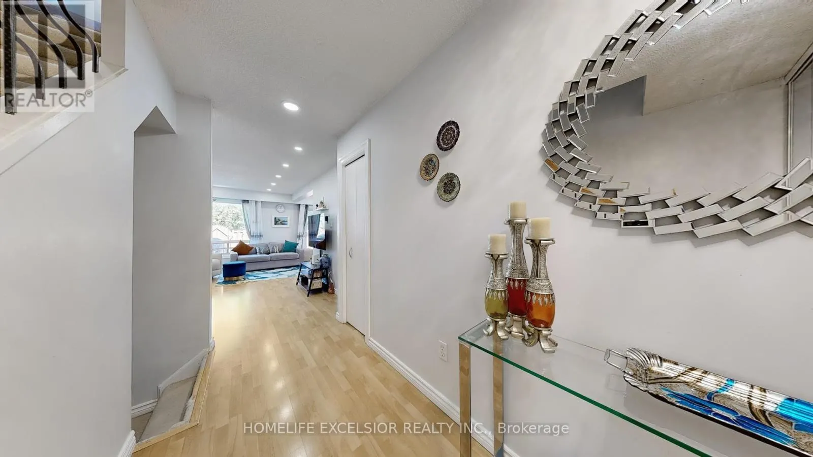#73 - 201 ALEXMUIR BOULEVARD