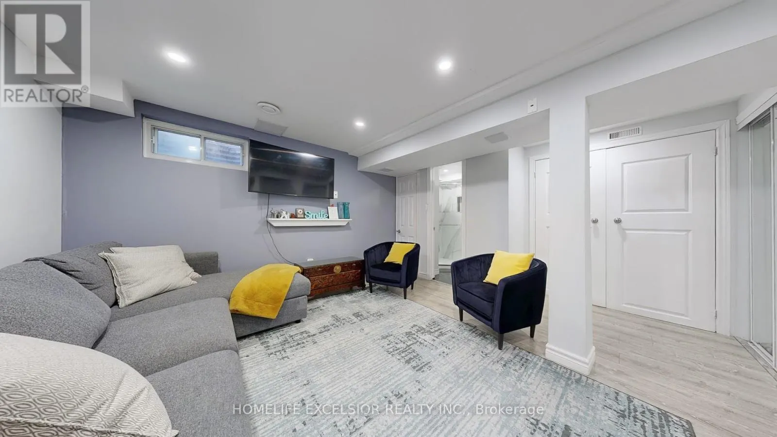 #73 - 201 ALEXMUIR BOULEVARD