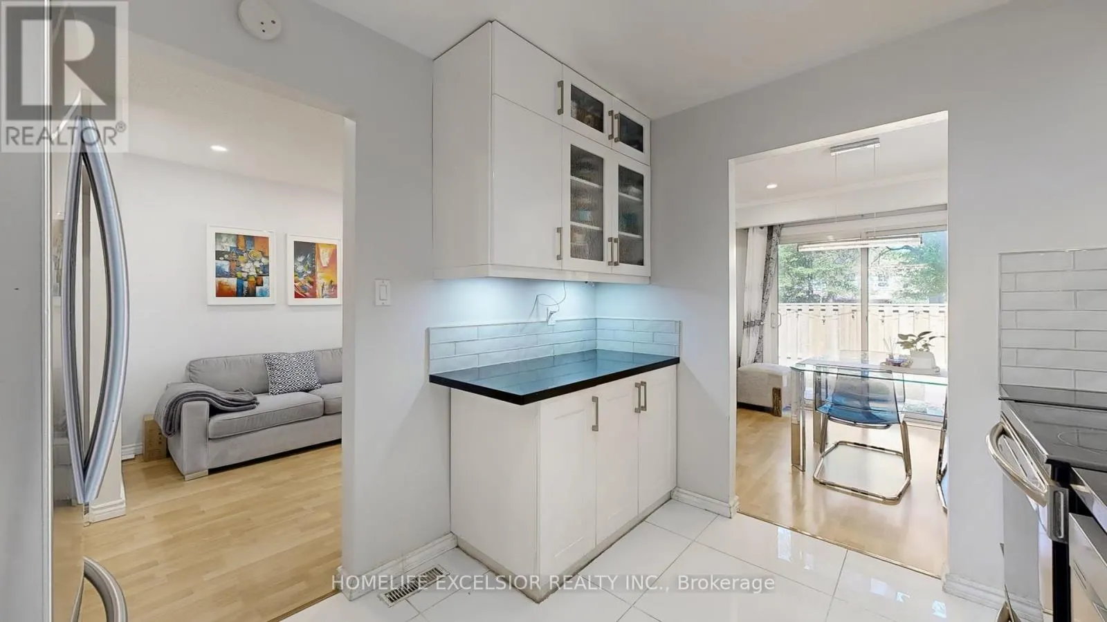 #73 - 201 ALEXMUIR BOULEVARD