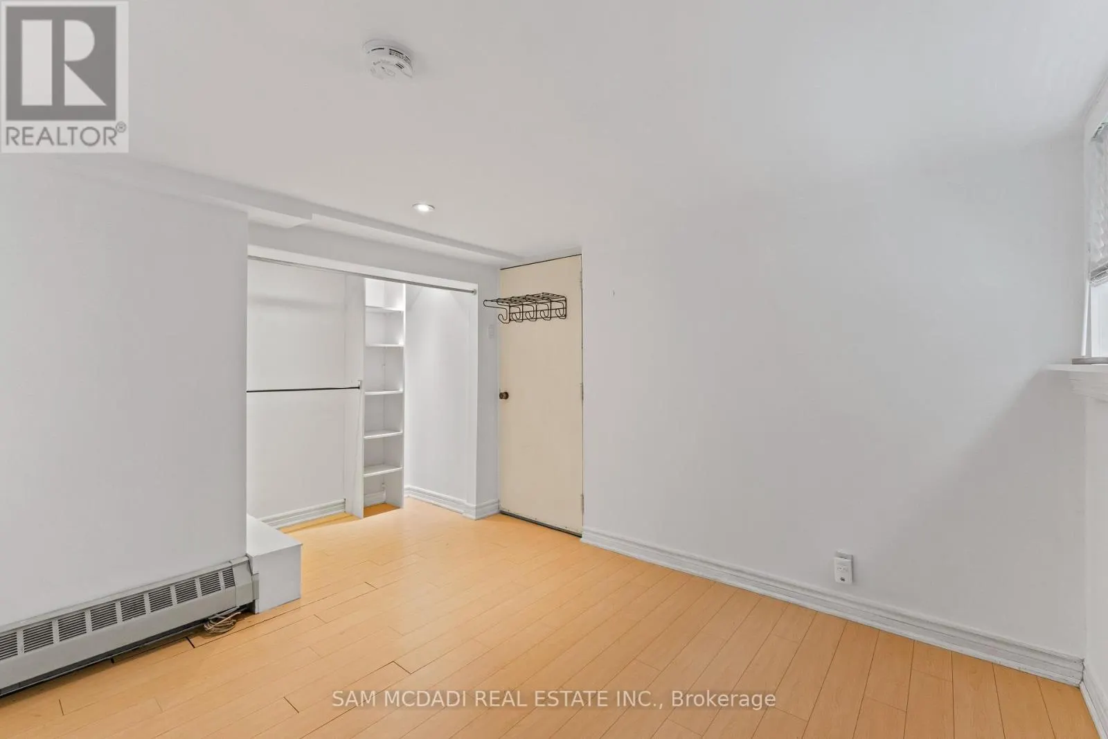 26 PINE AVENUE