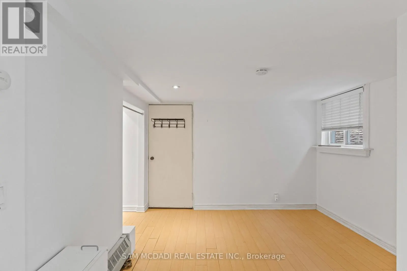 26 PINE AVENUE