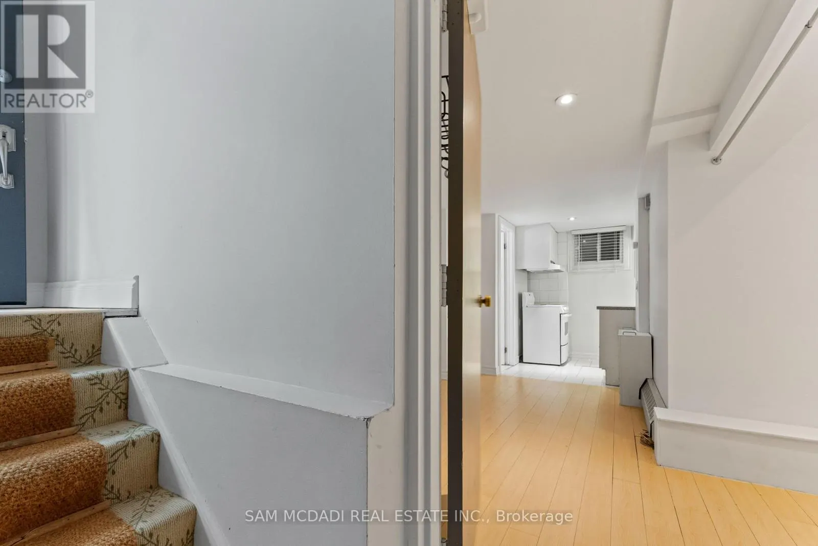 26 PINE AVENUE