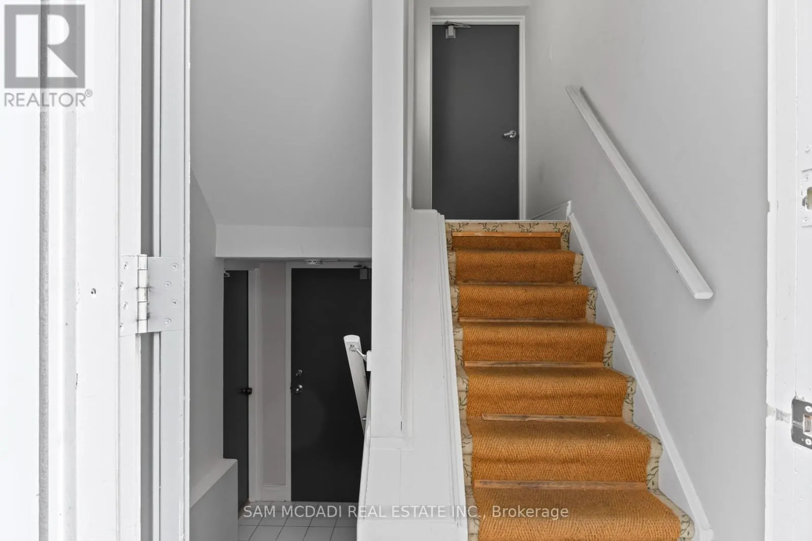 26 PINE AVENUE