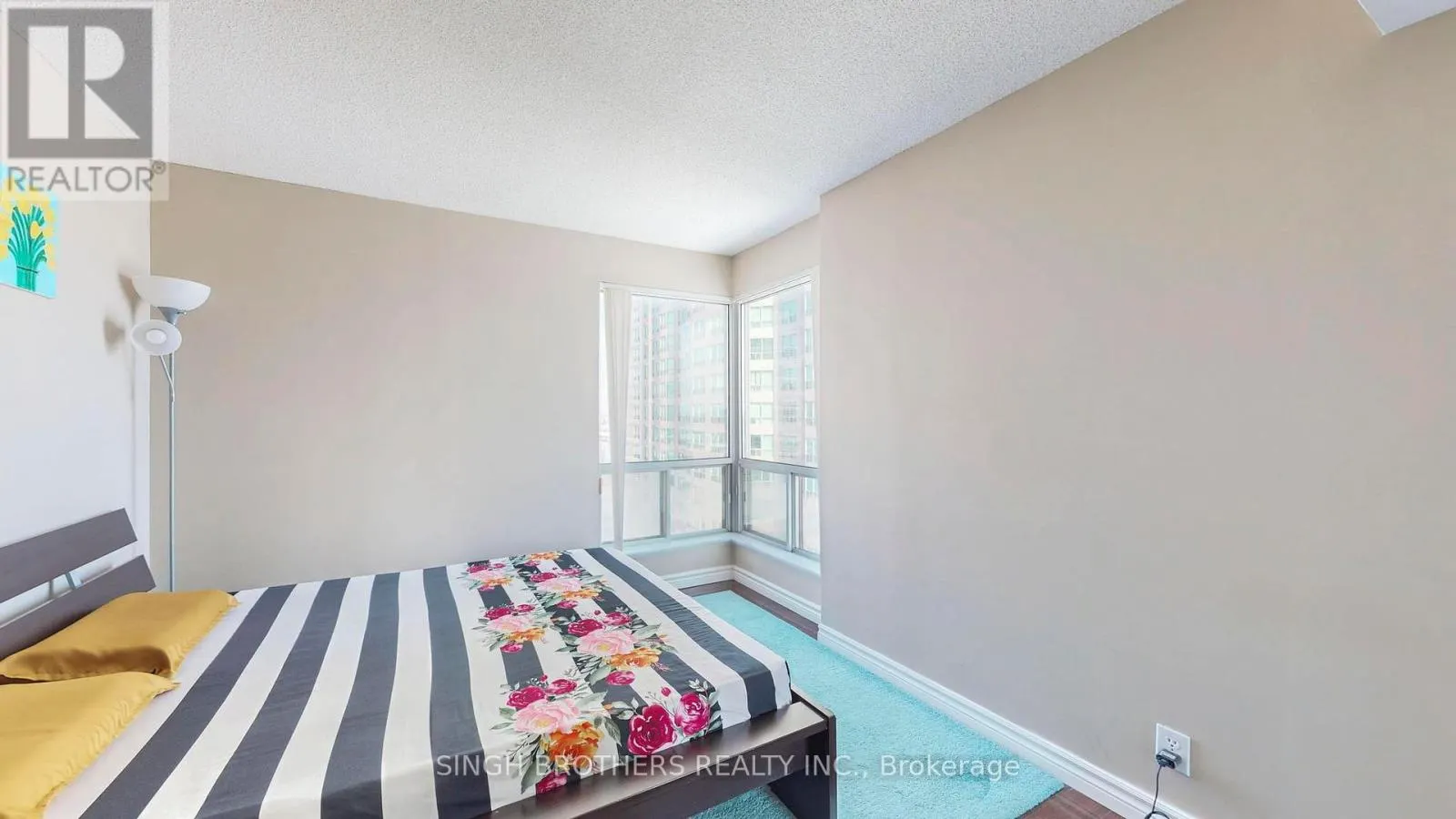 1505 - 1 LEE CENTRE DRIVE