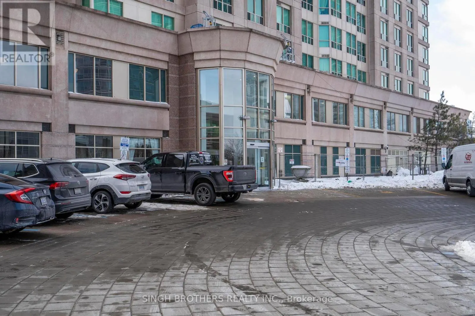 1505 - 1 LEE CENTRE DRIVE