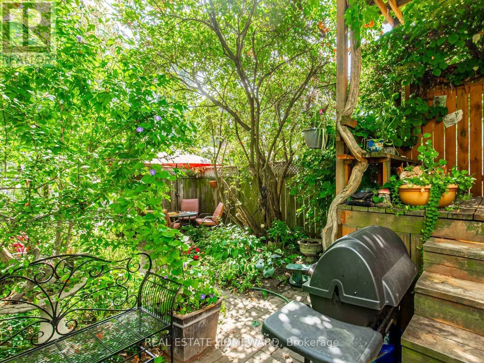 87 HARCOURT AVENUE