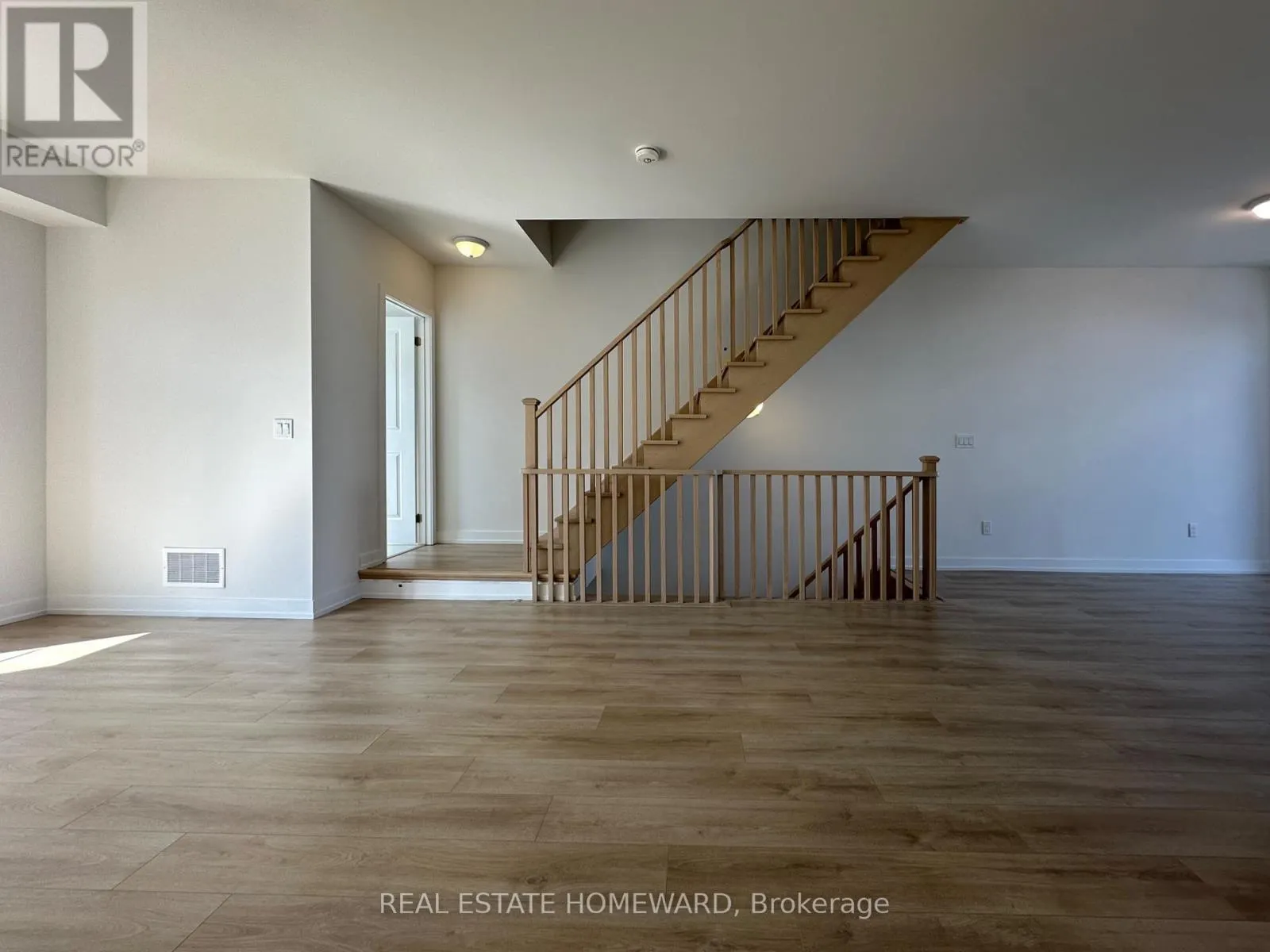 303 - 1655 PALMERS SAWMILL ROAD