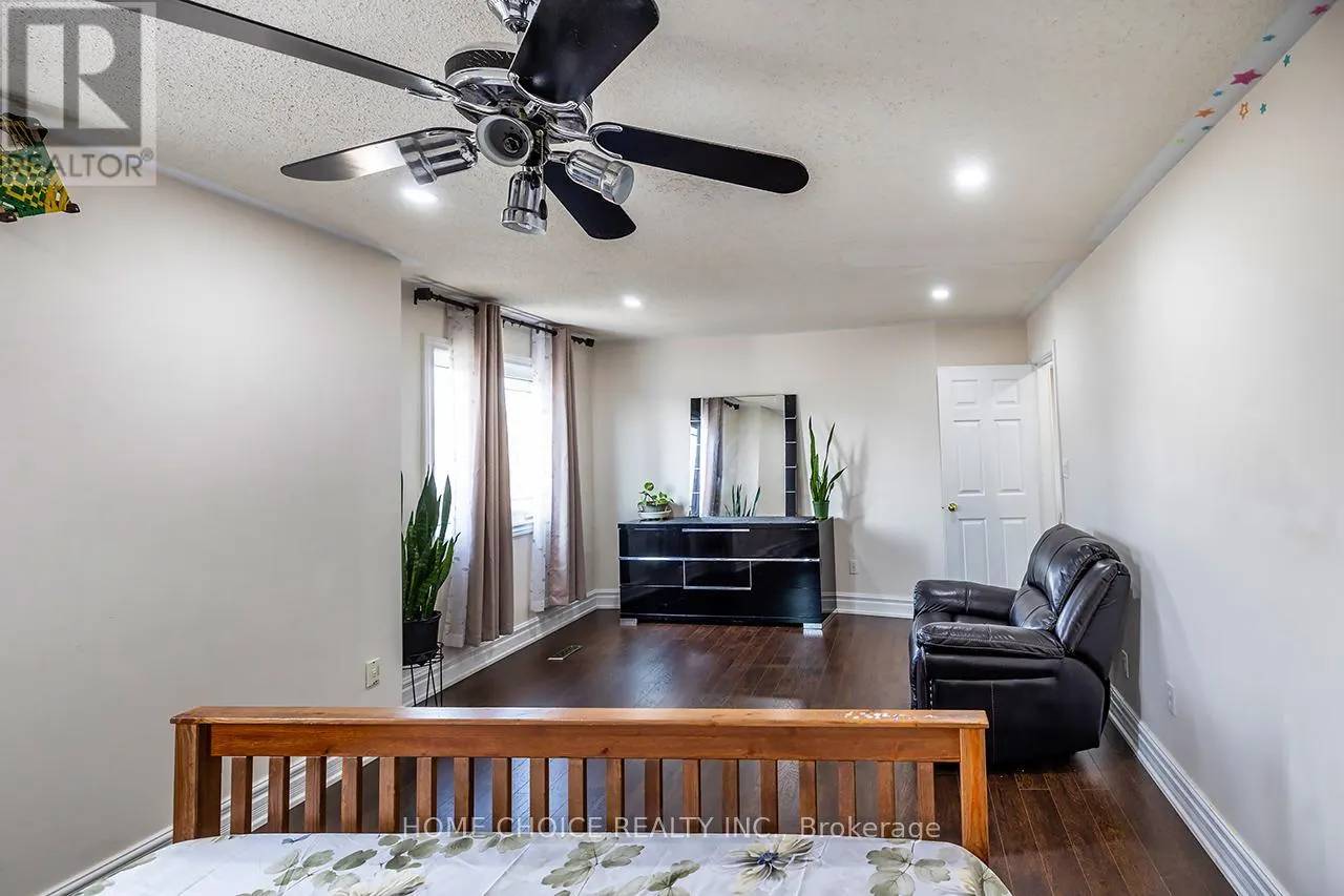 55 APPLE BLOSSOM BOULEVARD