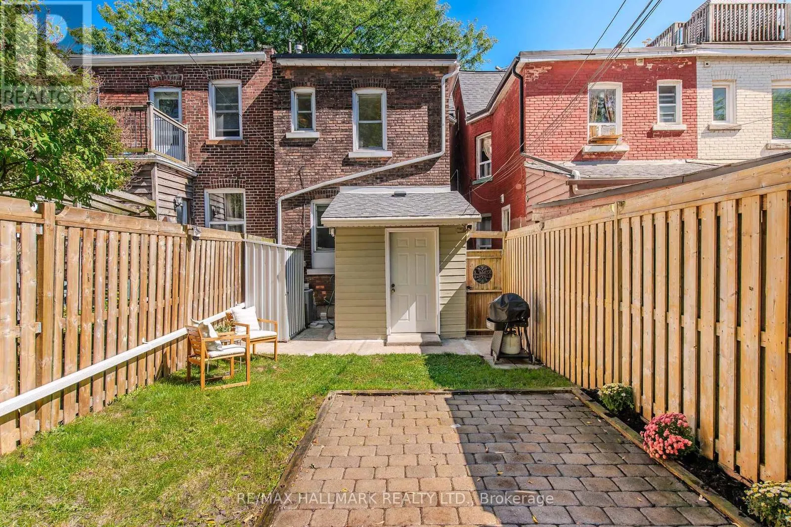 152 HASTINGS AVENUE
