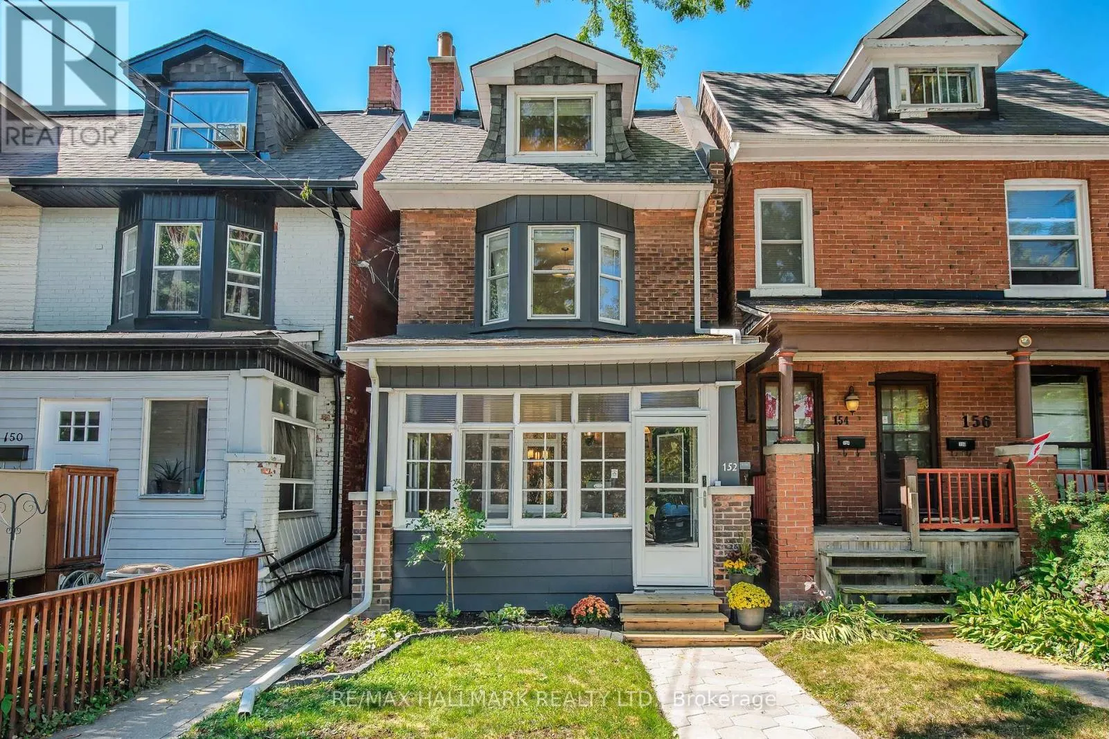 152 HASTINGS AVENUE
