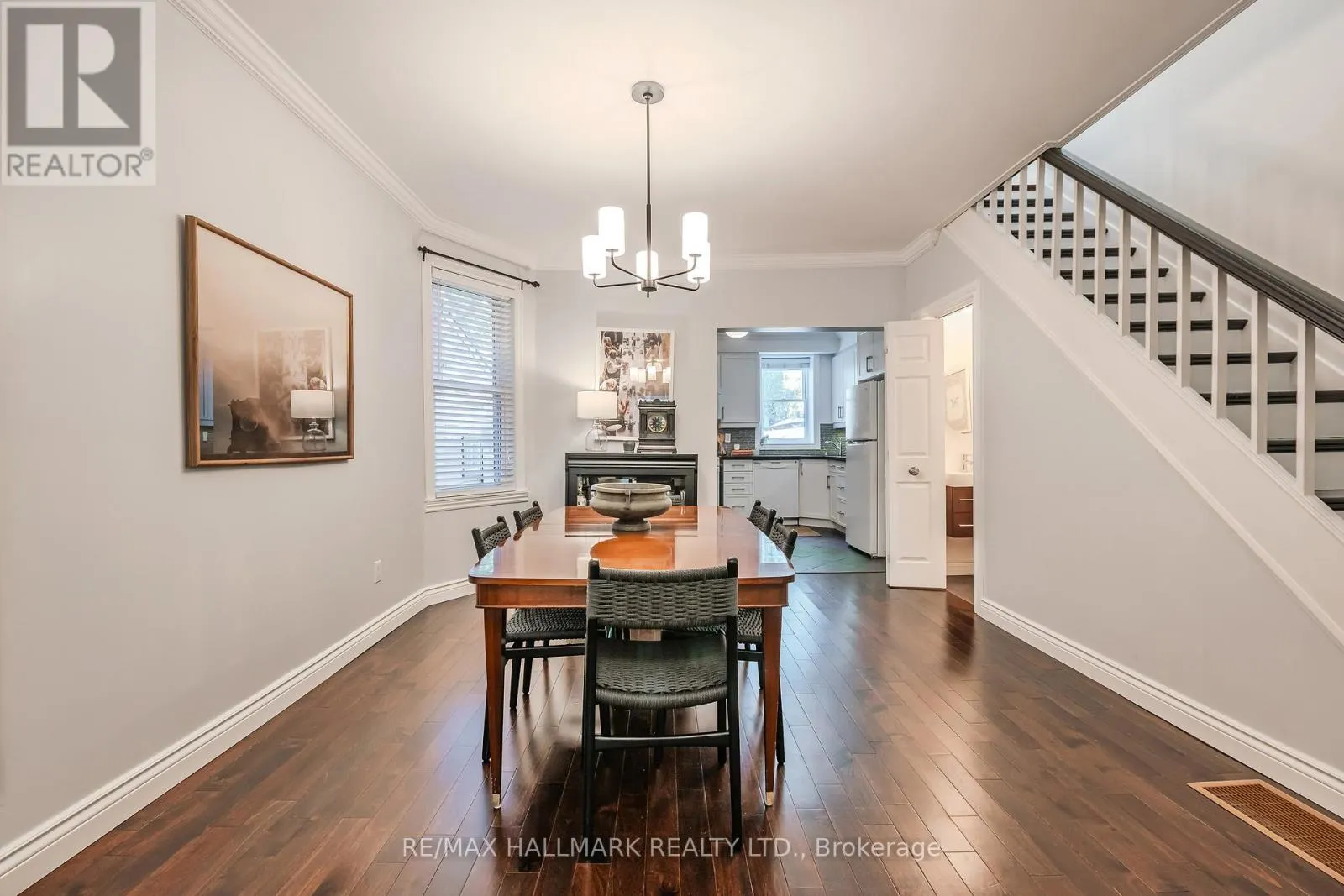 152 HASTINGS AVENUE