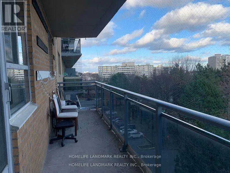 # 606 - 100 DUNDALK DRIVE