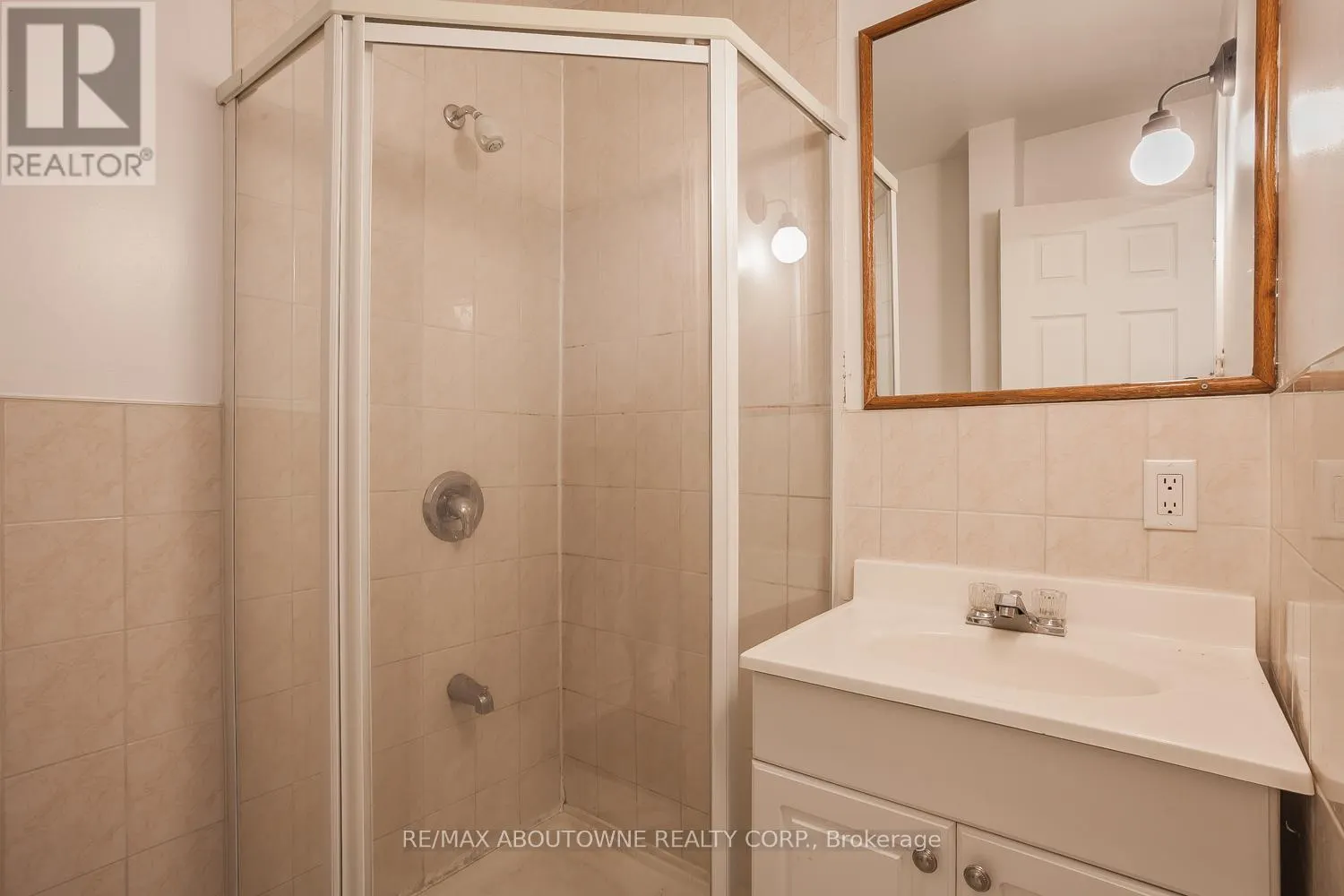 106 PONDTAIL DRIVE
