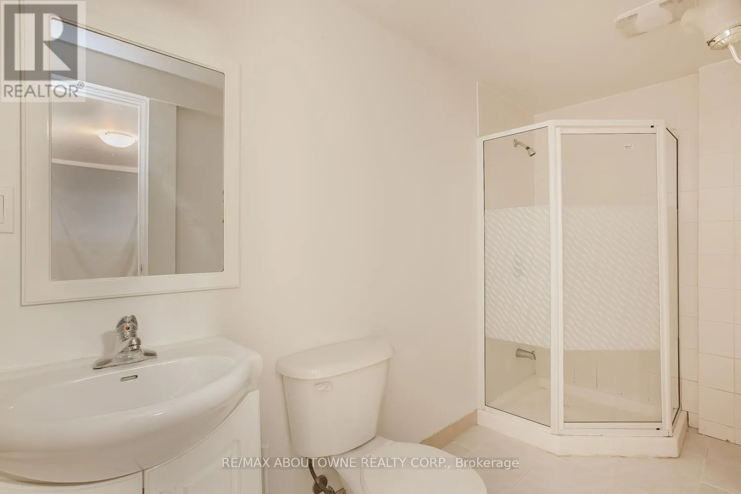 106 PONDTAIL DRIVE