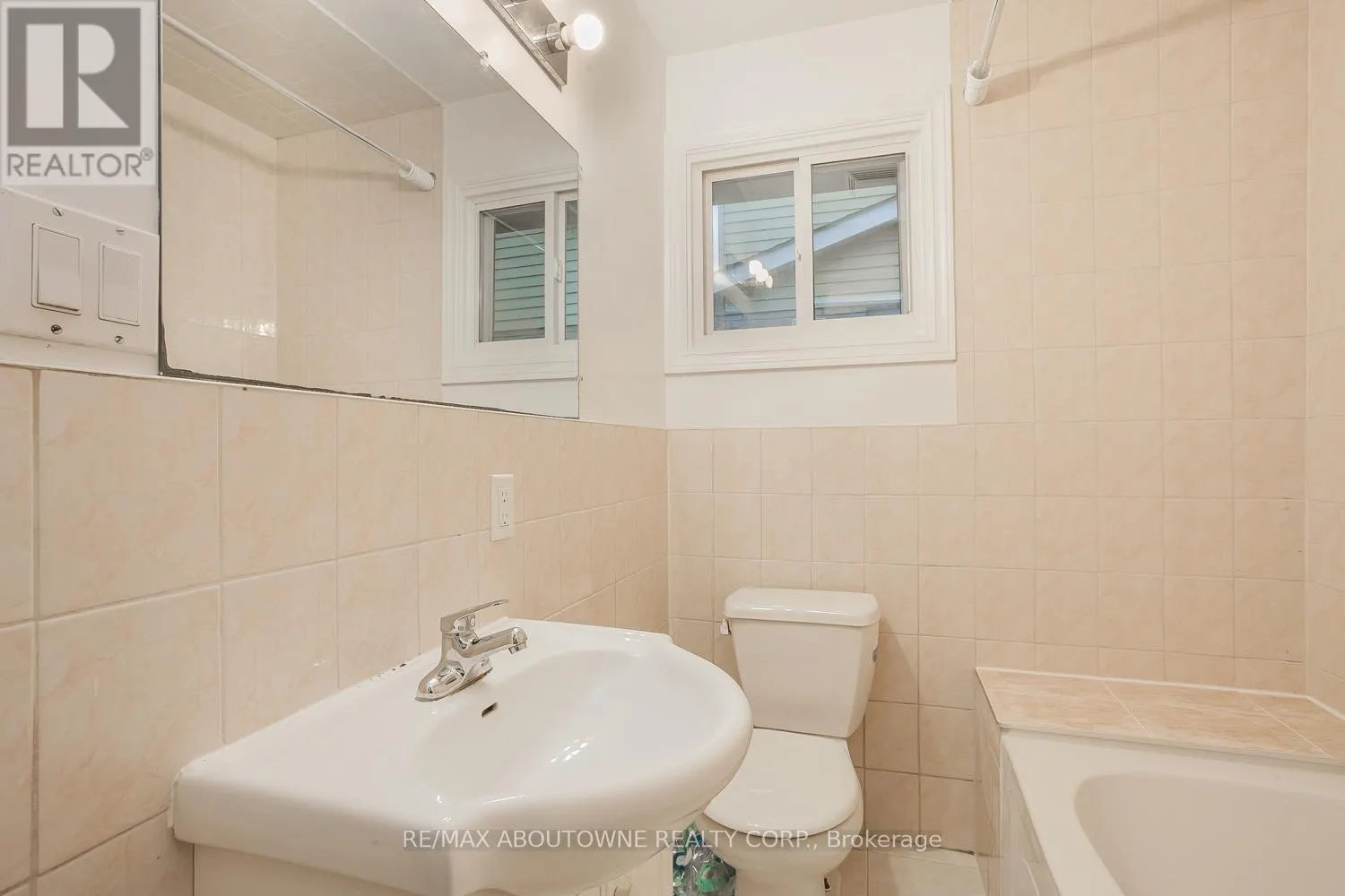 106 PONDTAIL DRIVE