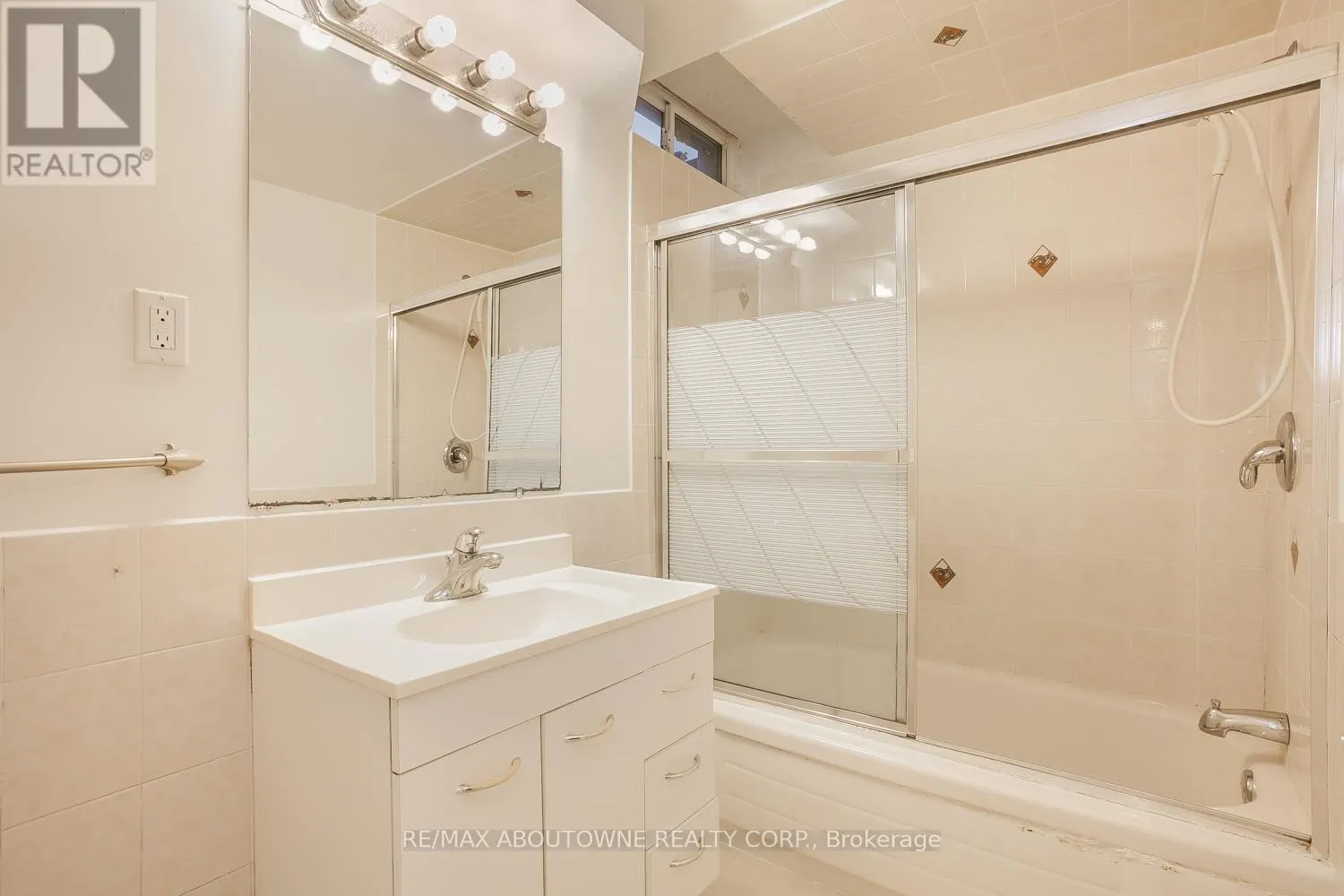 106 PONDTAIL DRIVE