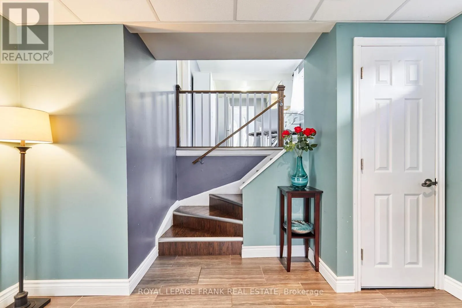733 CLIFTON DRIVE