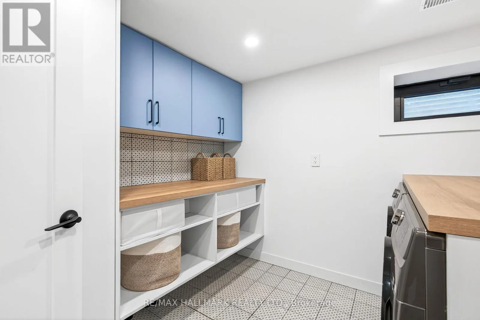 225 CATALINA DRIVE