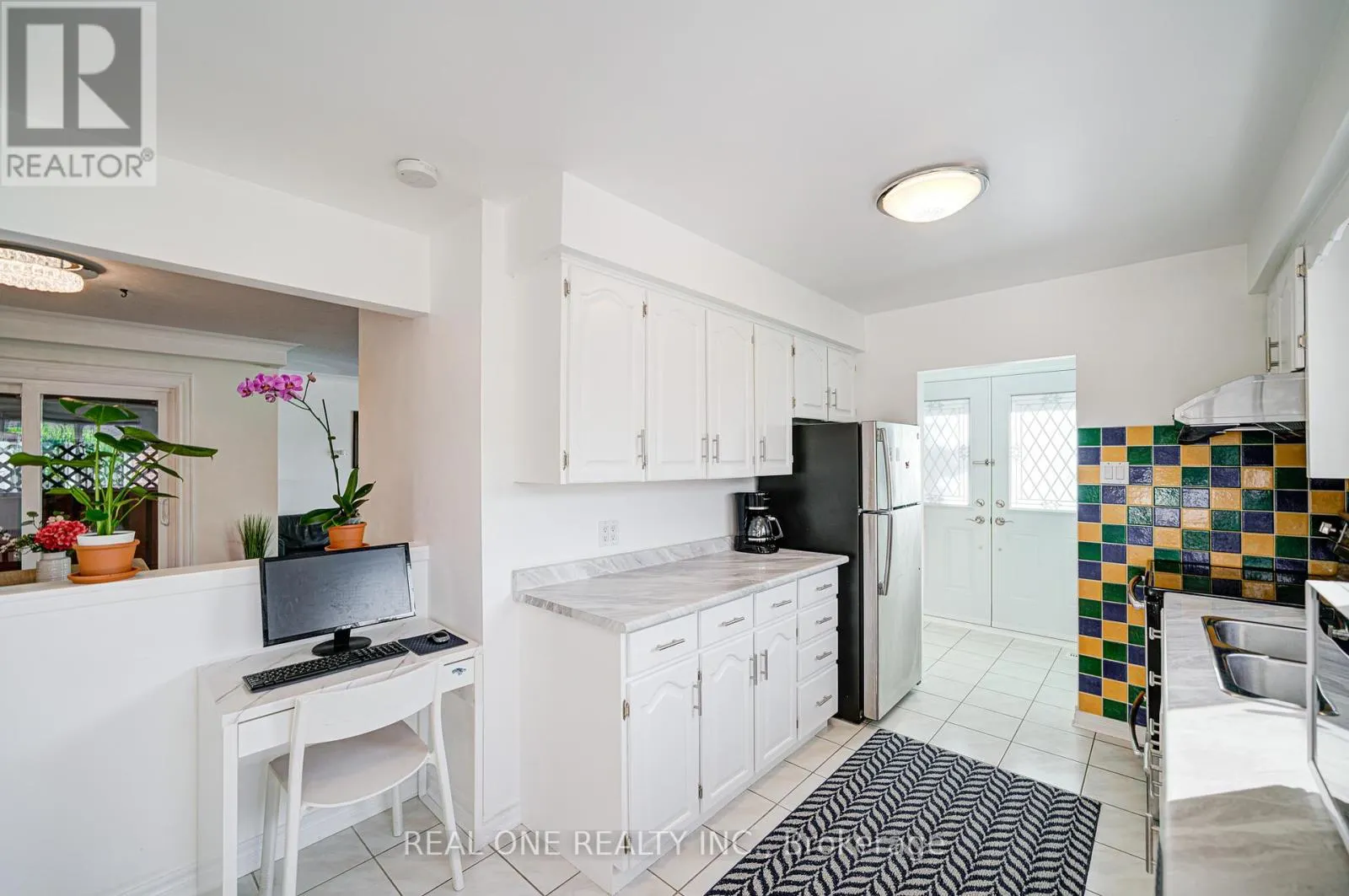 122 MARILAKE DRIVE