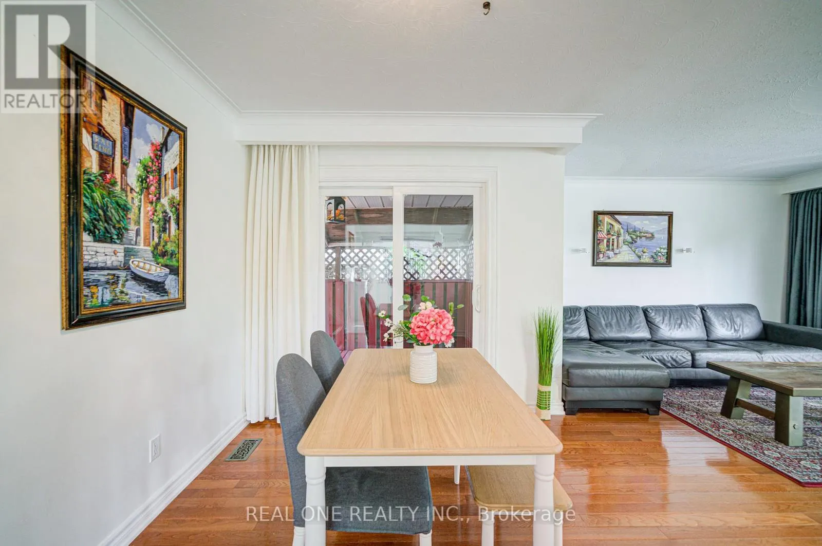 122 MARILAKE DRIVE