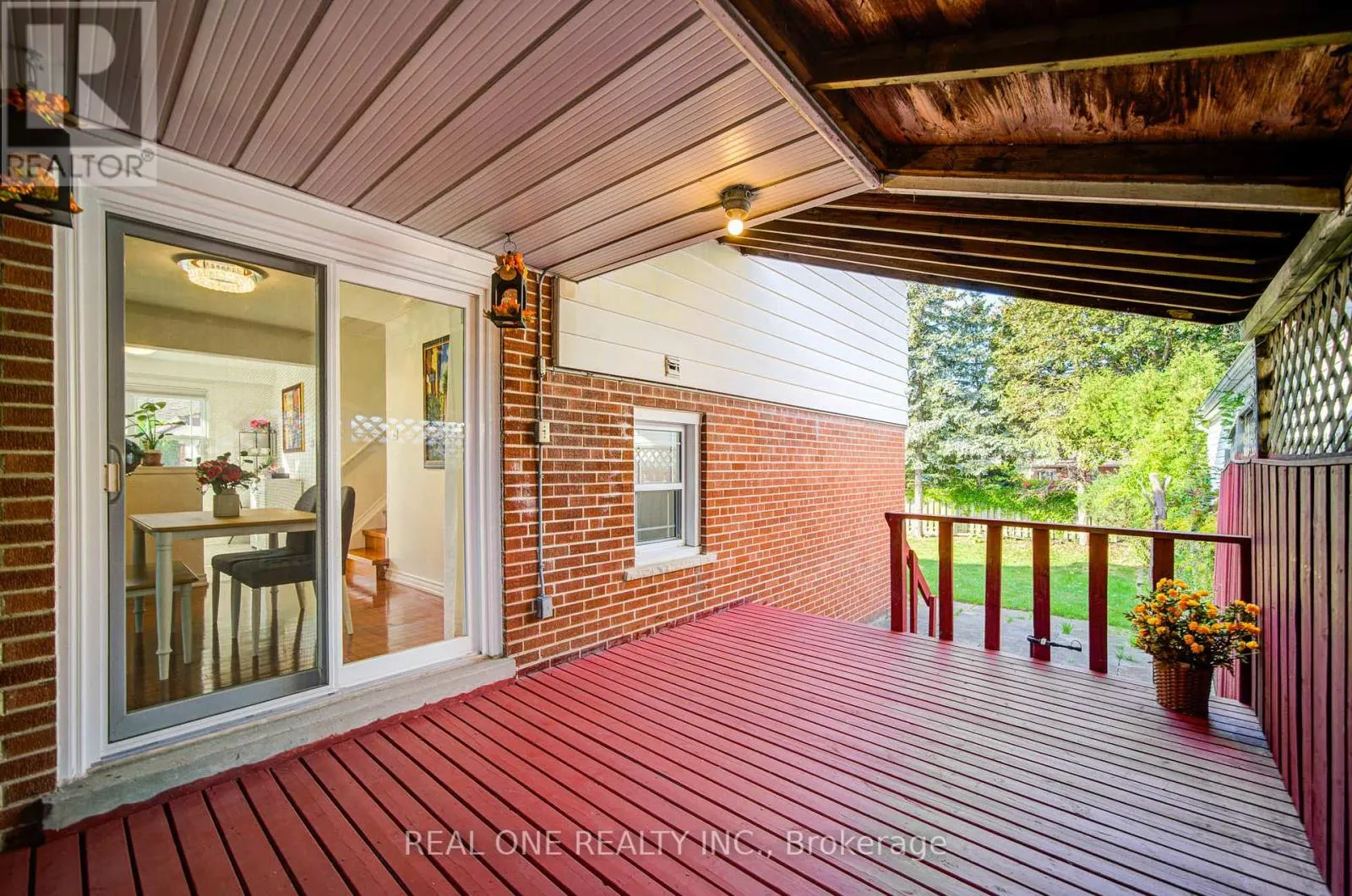122 MARILAKE DRIVE