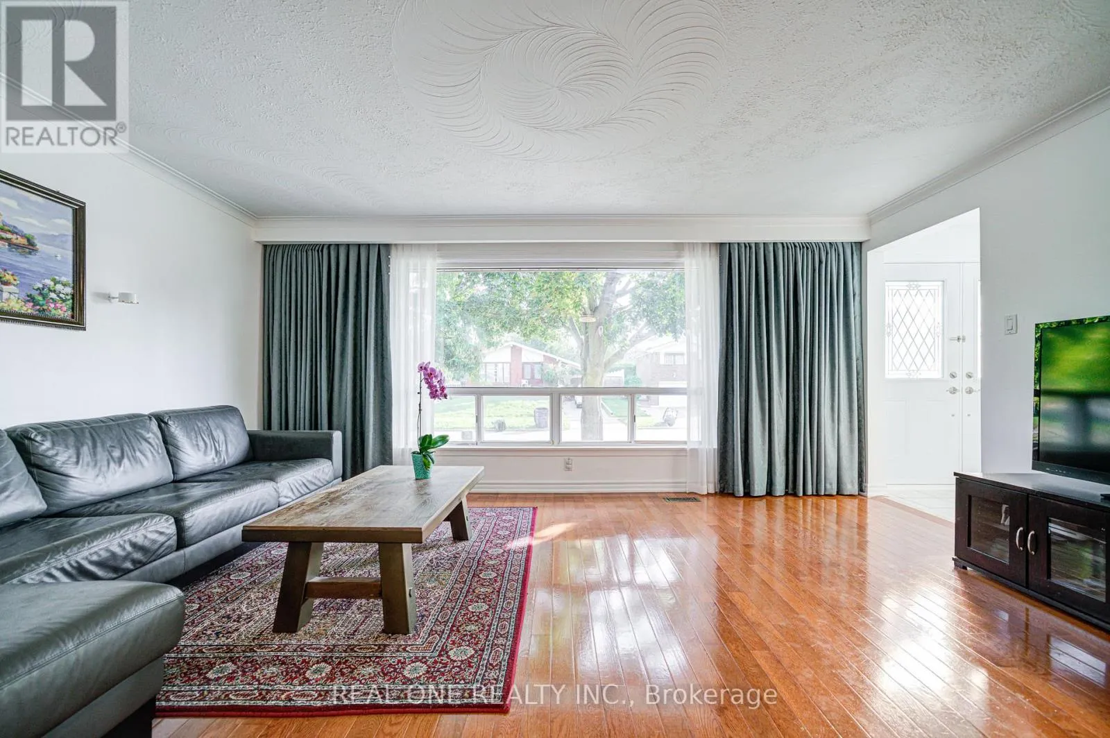 122 MARILAKE DRIVE