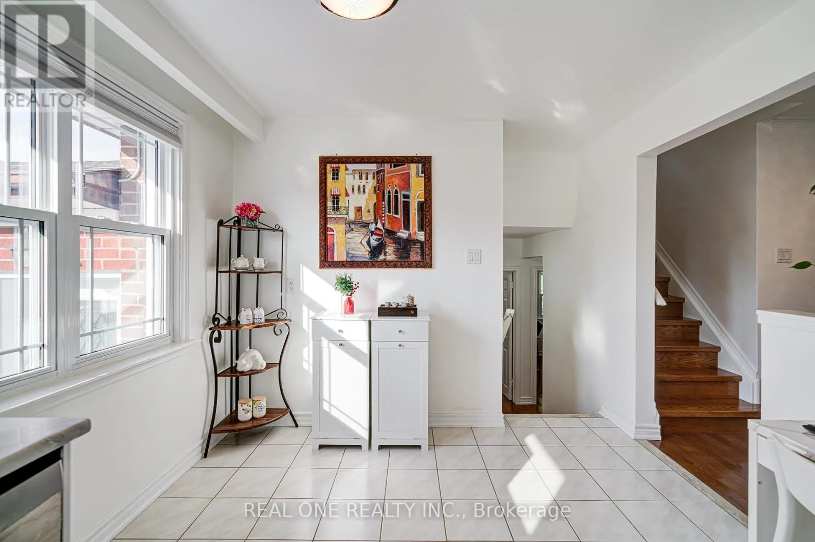 122 MARILAKE DRIVE