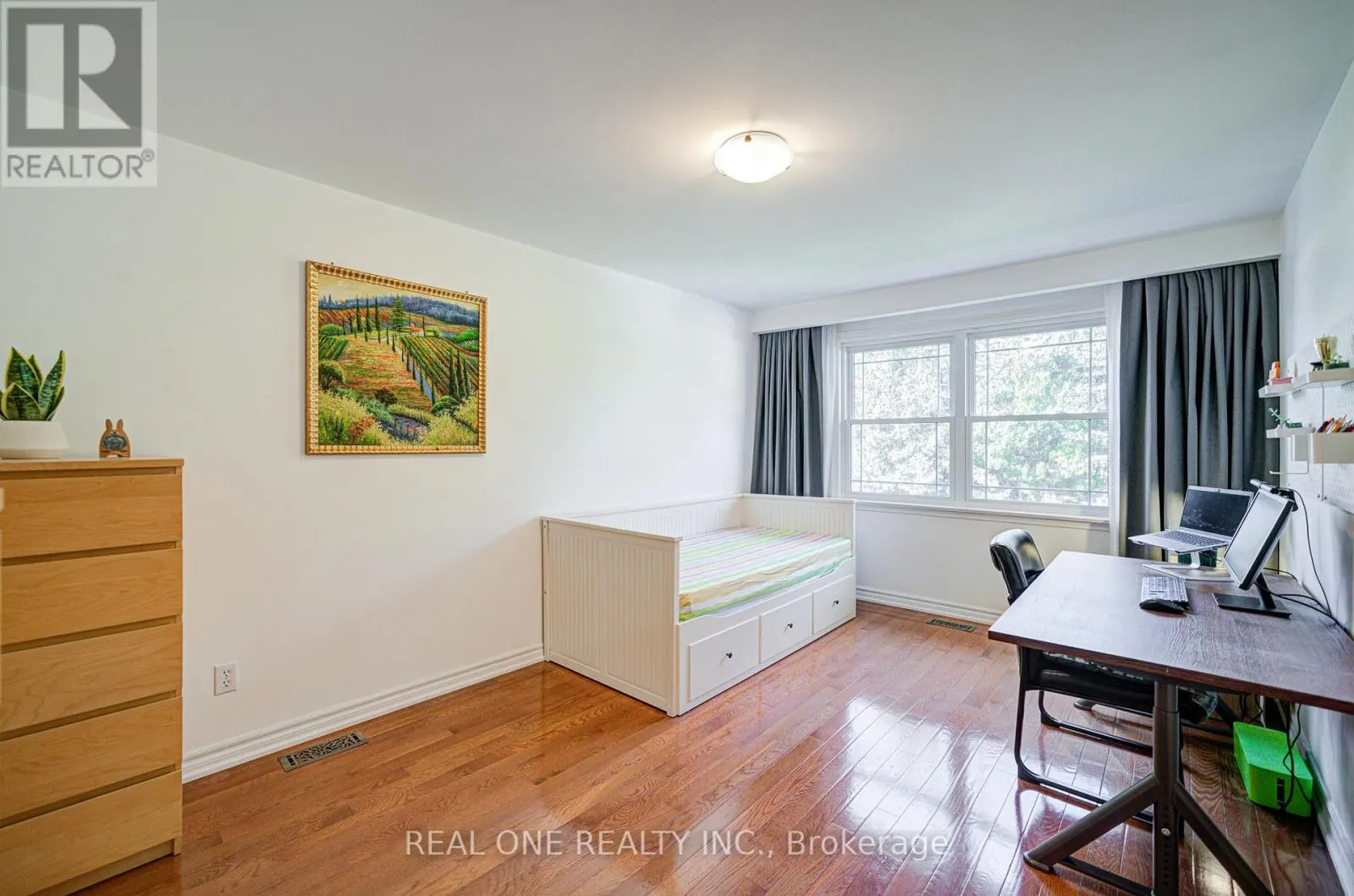 122 MARILAKE DRIVE